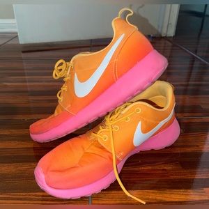 Nike women’s training shoe
